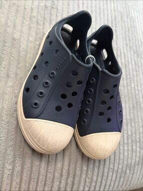 CROCS Kids Navy Water Shoes with Cream Toe Cap